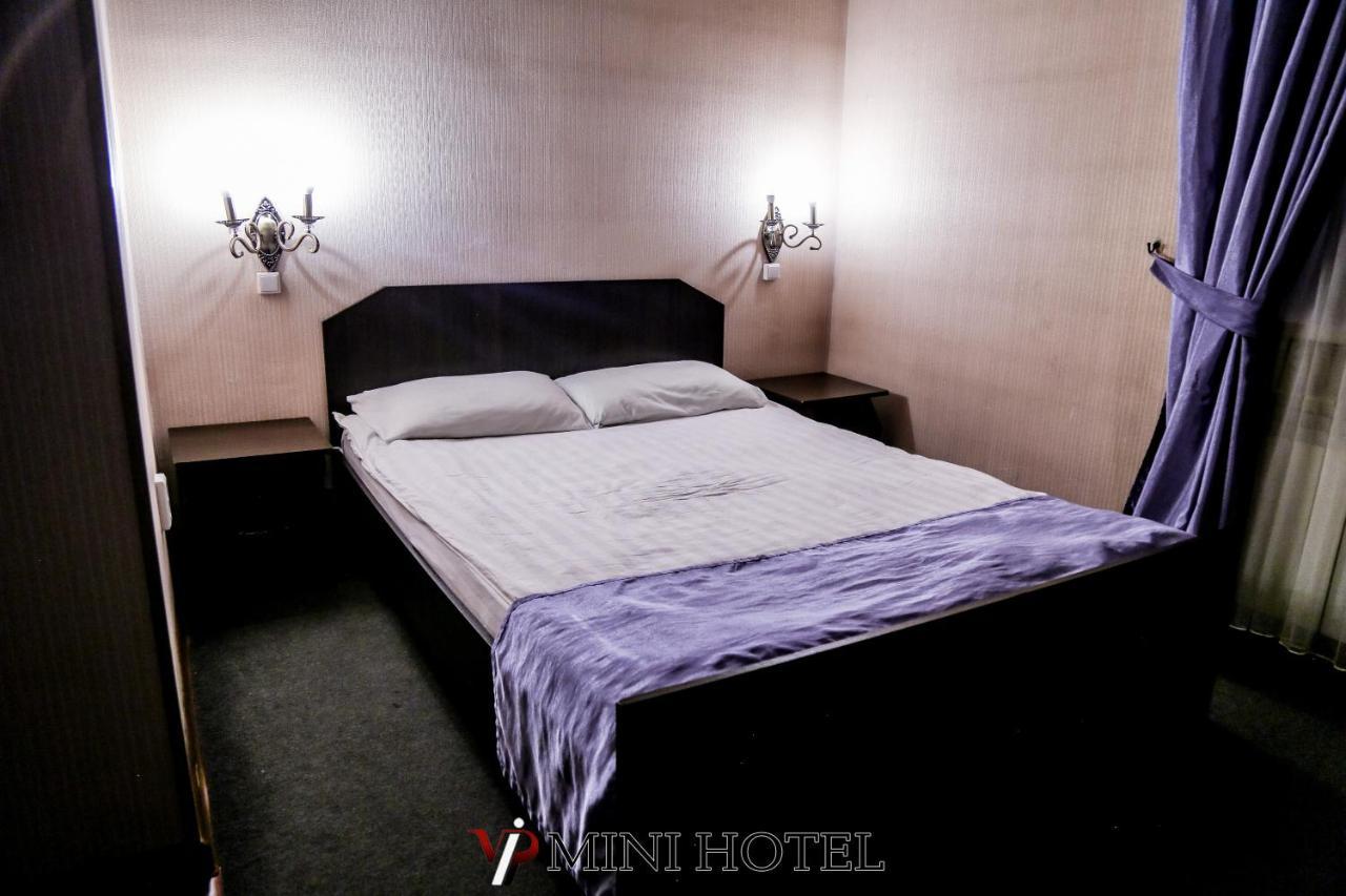 Mini Hotel VIP Semej Esterno foto