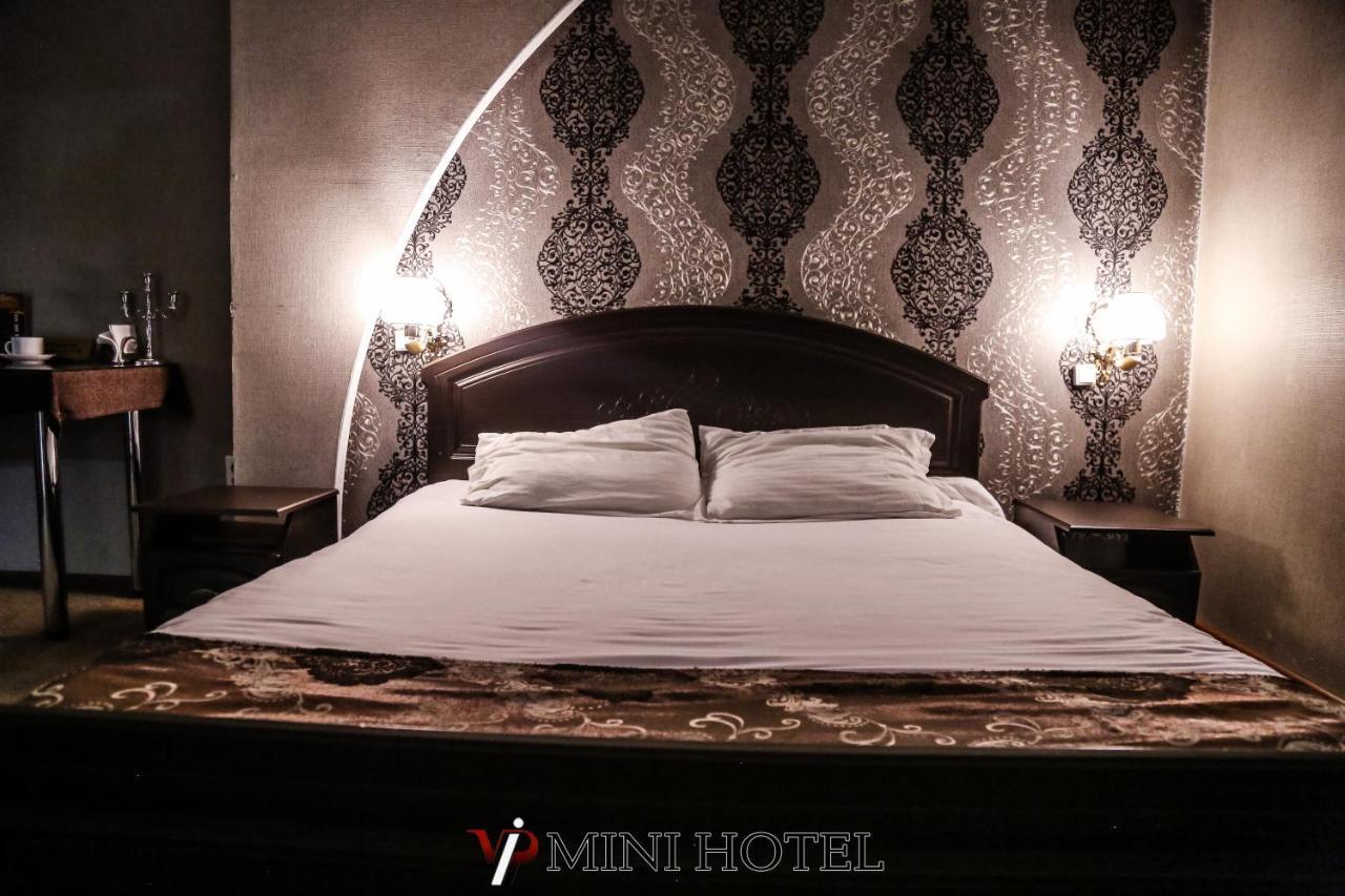 Mini Hotel VIP Semej Esterno foto