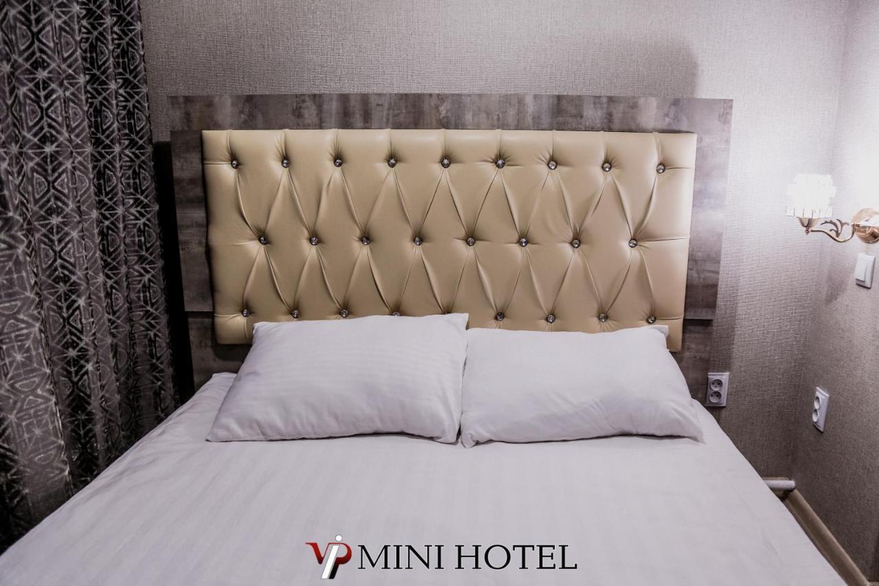 Mini Hotel VIP Semej Esterno foto