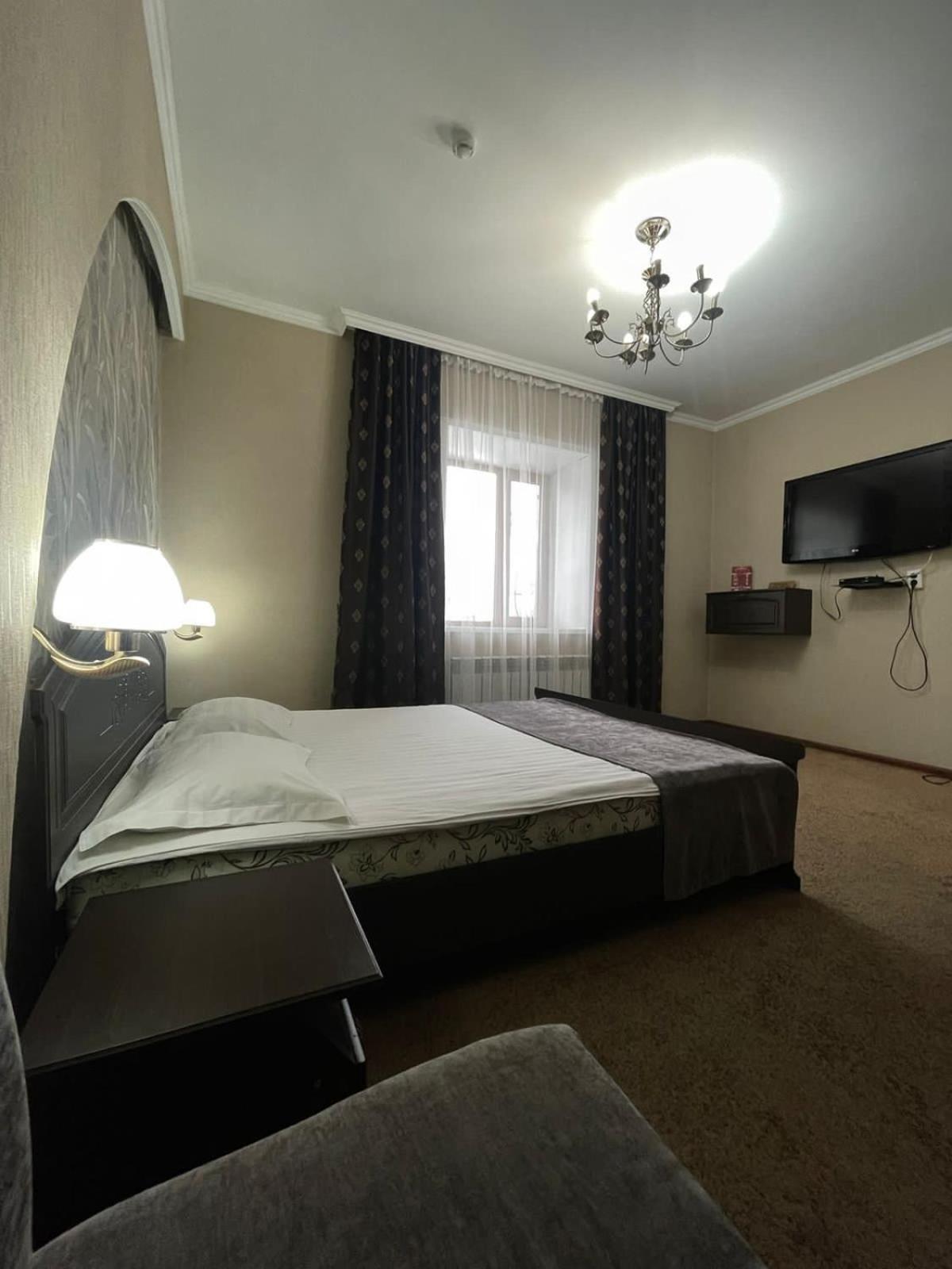 Mini Hotel VIP Semej Esterno foto