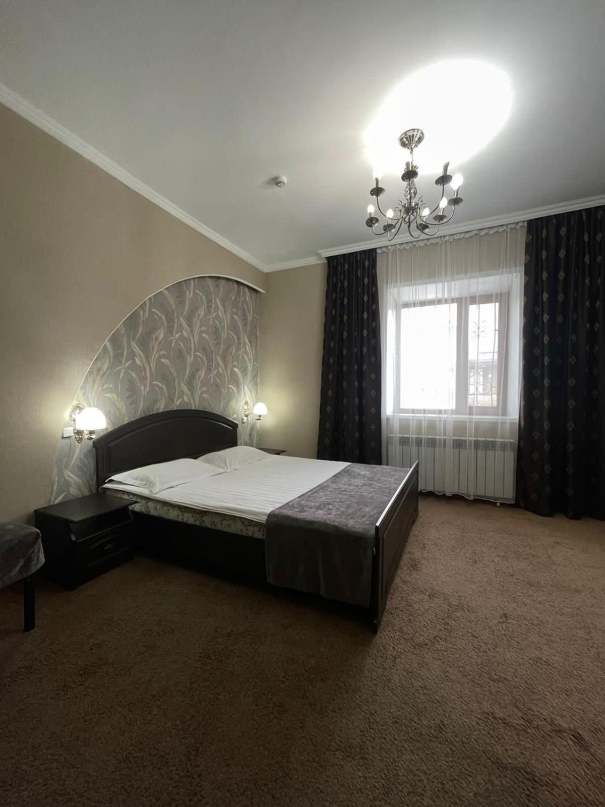 Mini Hotel VIP Semej Esterno foto