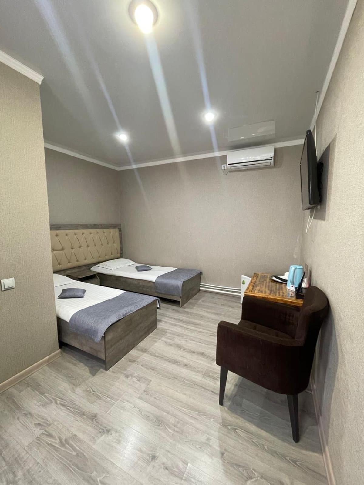 Mini Hotel VIP Semej Esterno foto