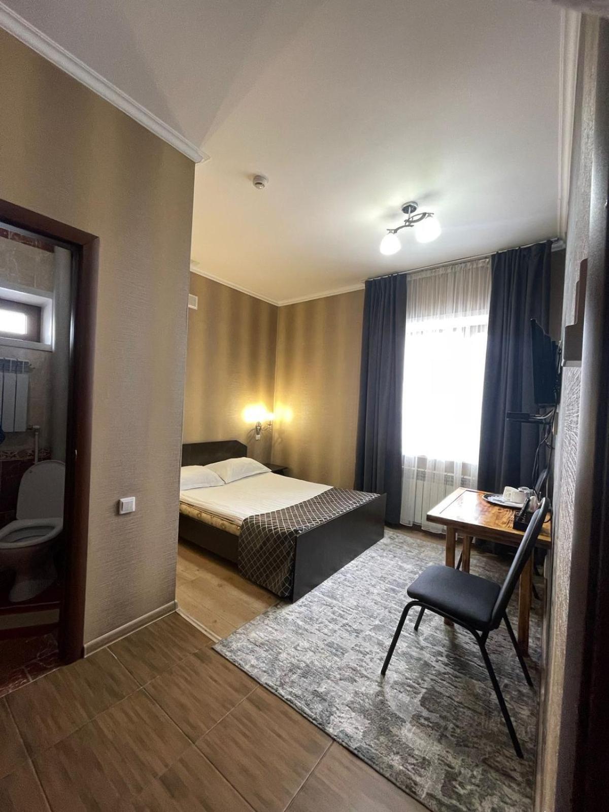 Mini Hotel VIP Semej Esterno foto