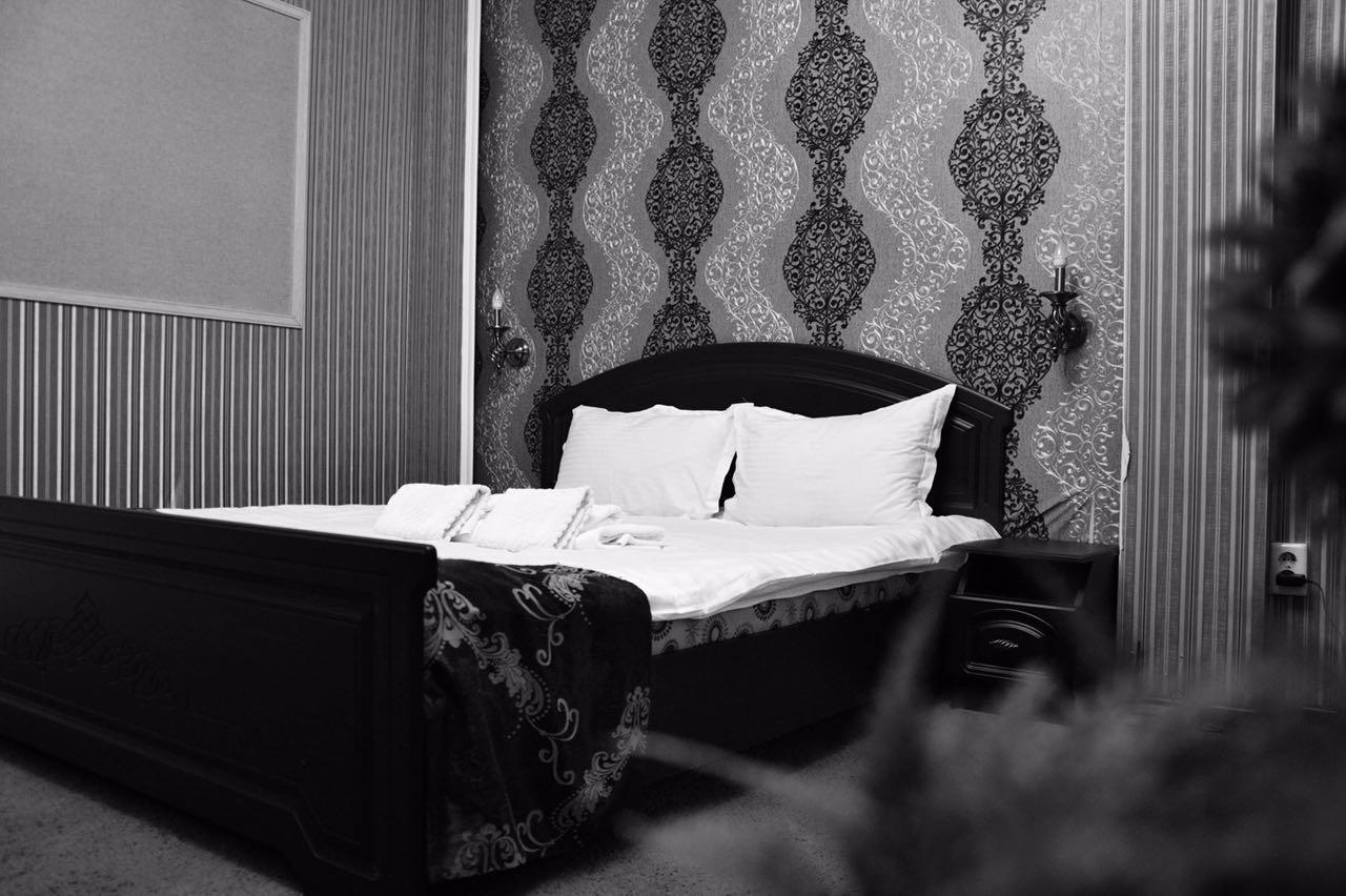 Mini Hotel VIP Semej Esterno foto